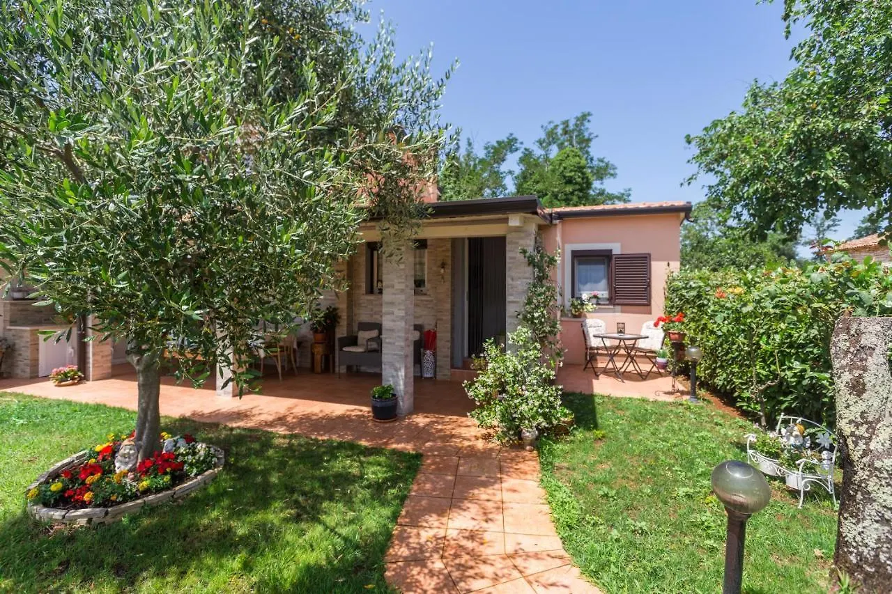 Holiday Home Giovanna Kastelir Croatia