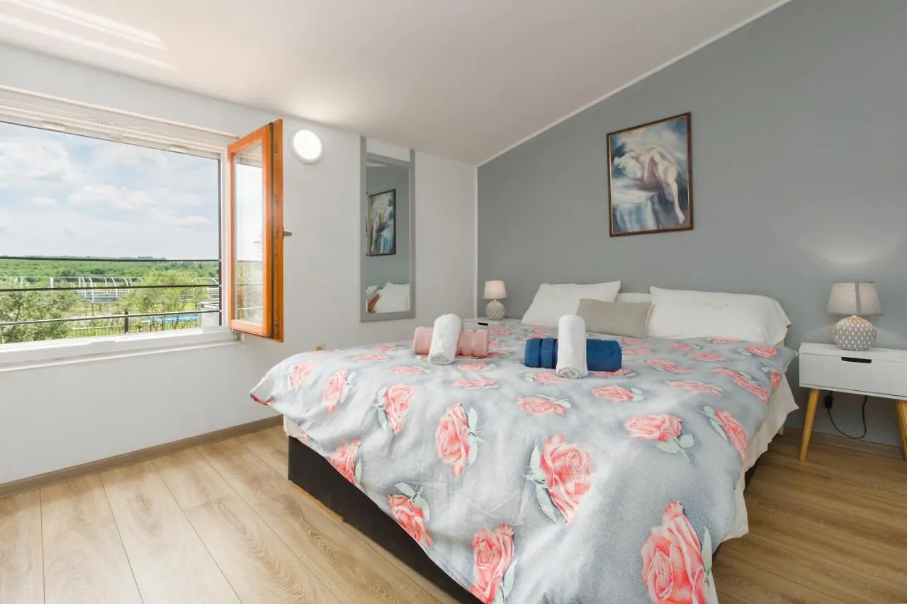 Holiday Home Giovanna Kastelir