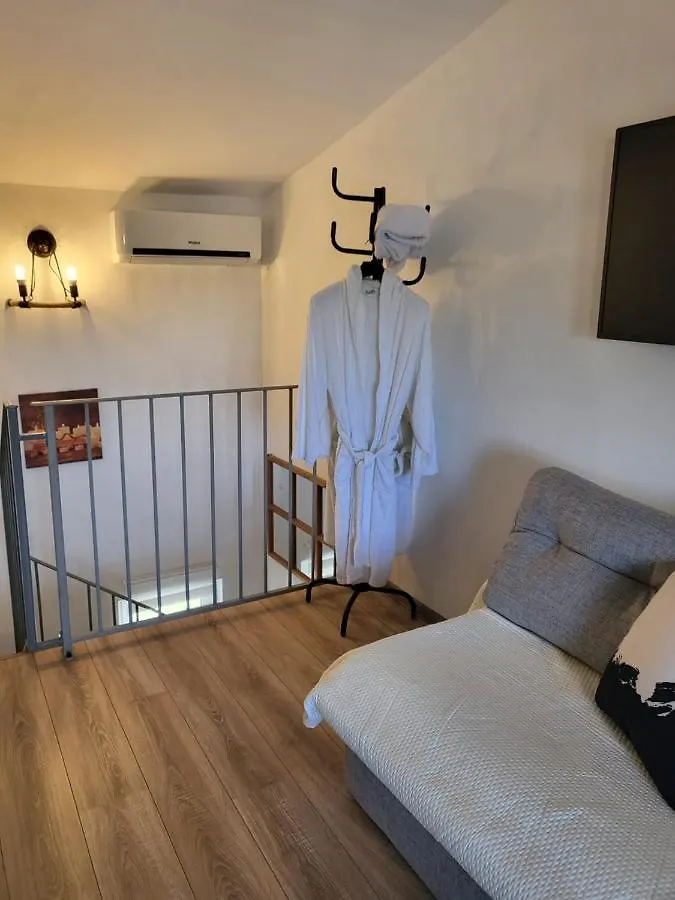 Holiday Home Giovanna Kastelir Croatia