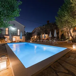 Vito Villa