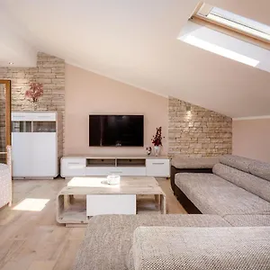 Oliva & Hedera Viridi Apartment